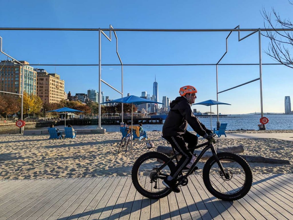 Things to Do in New York in November: Bike along the Hudson River